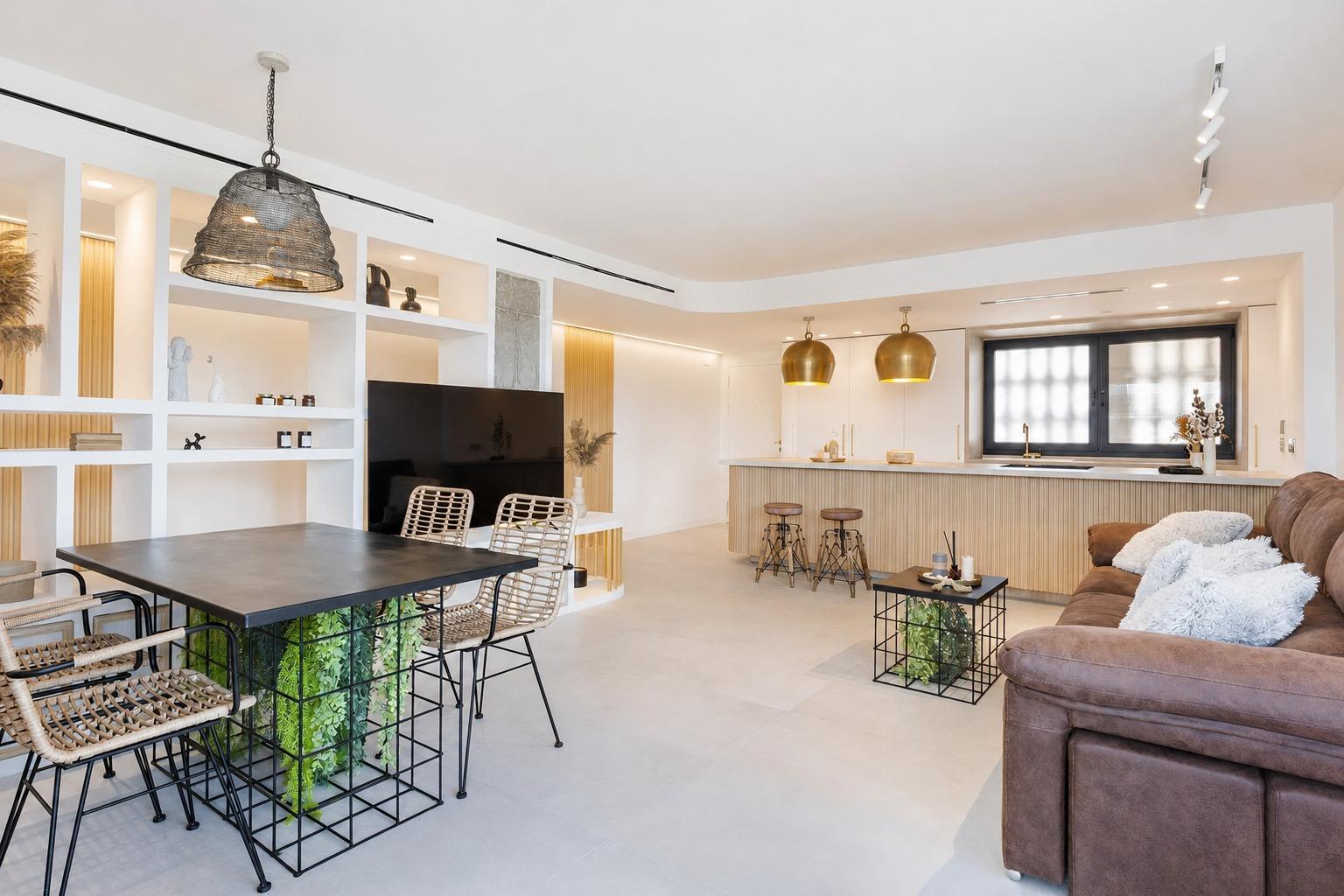 Renovated Apartment near the Beach